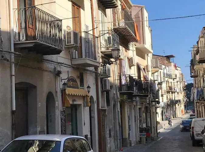 Dolcevacanza شقة تْشيفالو